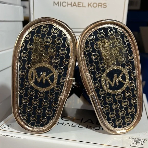 Michael Kors Baby Sweet Infant Booties Boots Shoes velour navy new Girls Size 2 - Picture 8 of 10